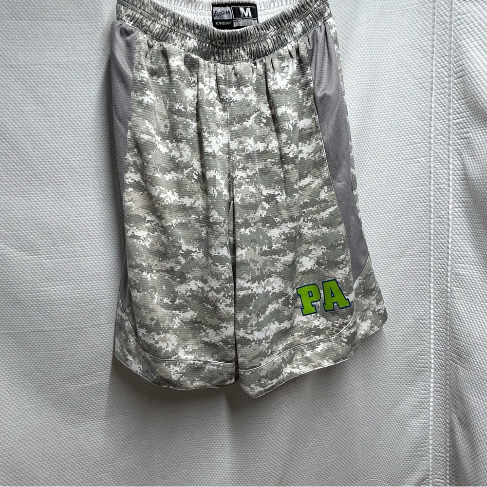 Eastbay Gray Athletic Camouflage Shorts with Elastic Waistband Size M Green PA